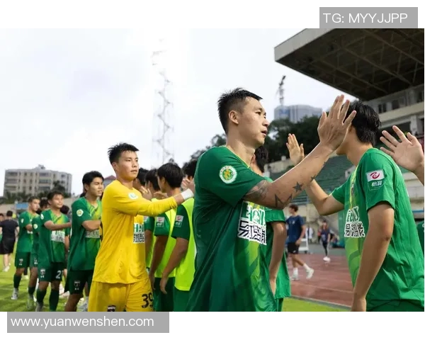 足球比赛为何无法进行现场直播探讨其背后的原因与影响分析