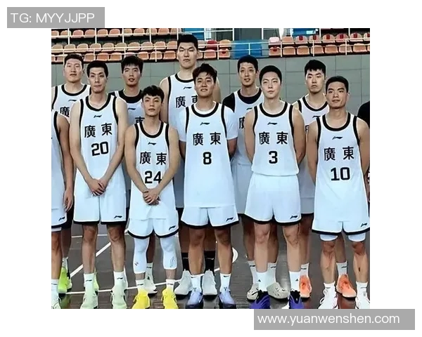 任骏飞领衔球队奋战新赛季展现卓越篮球才华与团队精神 任骏飞领衔球队奋战新赛季展现卓越篮球才华与团队精神